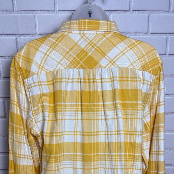LANDS END Yellow Plaid button down women’s Shirt/size 12 - Picture 8 of 10